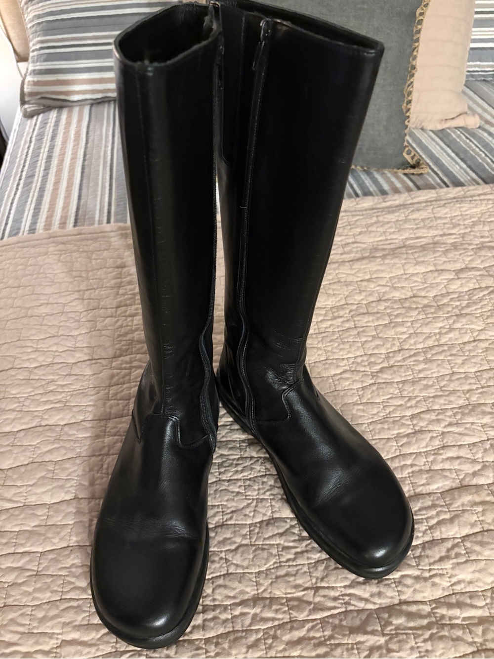 Women’s Footprints by Birkenstock Black Leather Zip Up Boots Size 7.5/8 EU 38